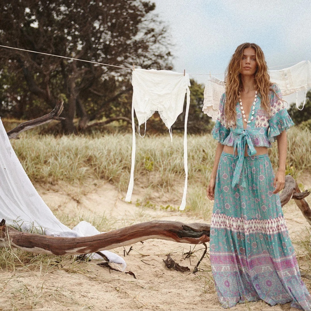 SPELL Lovers Beach ~ Lover's Beach Maxi Skirt And Top Two Piece Set in Paradise